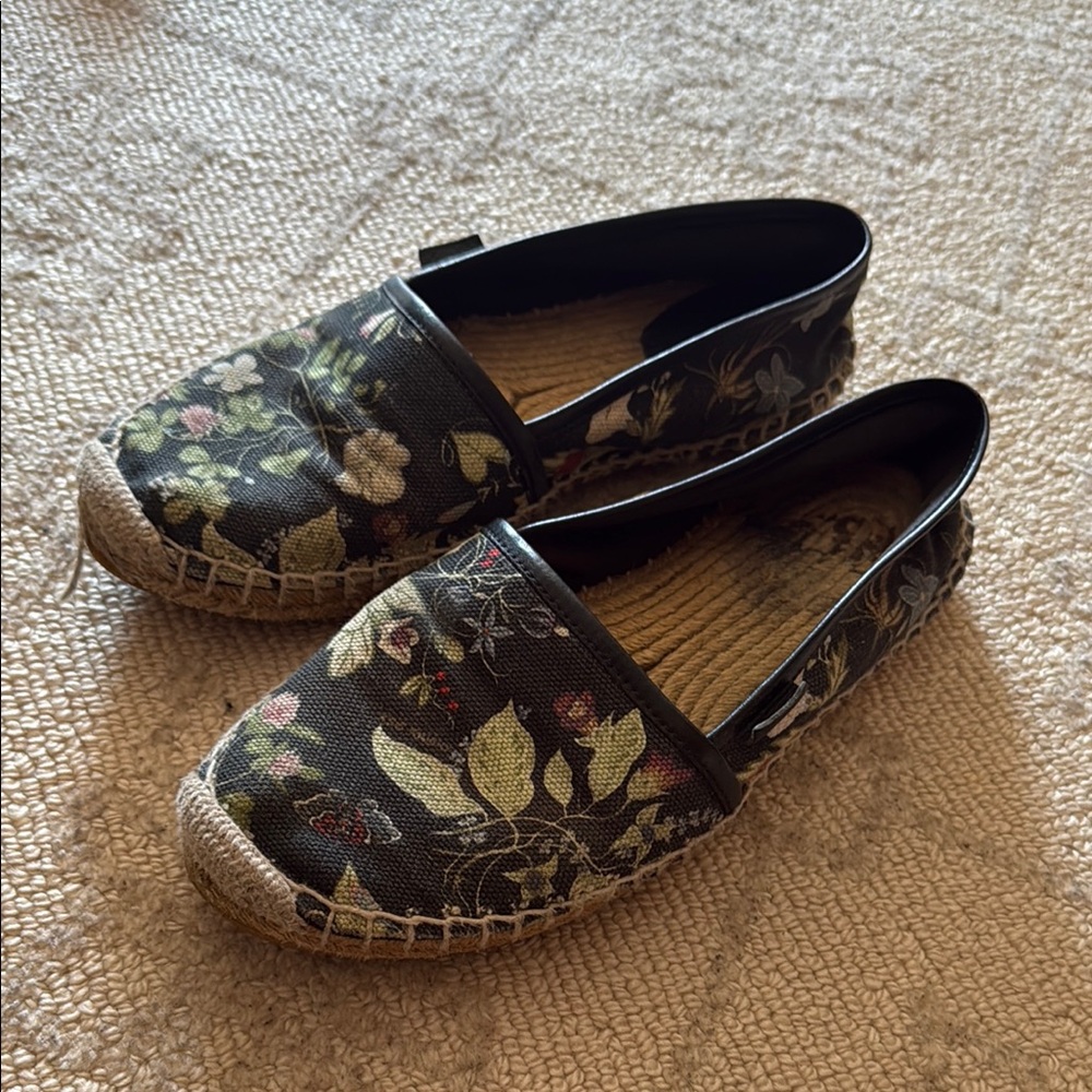 Gucci Black Espadrilles Slip-On Shoes
